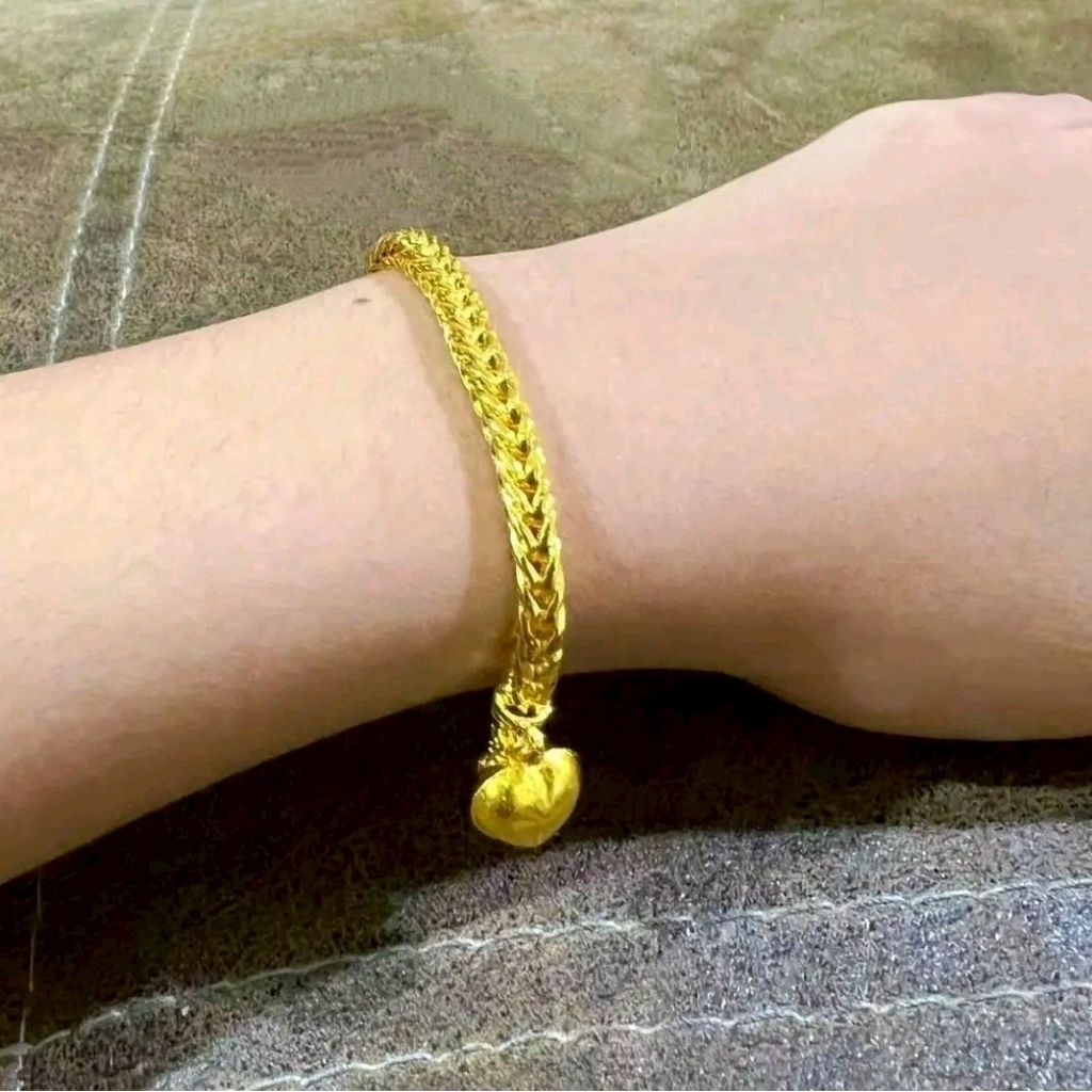 S150ข้อมือสี่เสาตันหนัก1บาท2บาท ทองชุบเคลือบหนางานตันแน่นสวยเหมือนของจริง