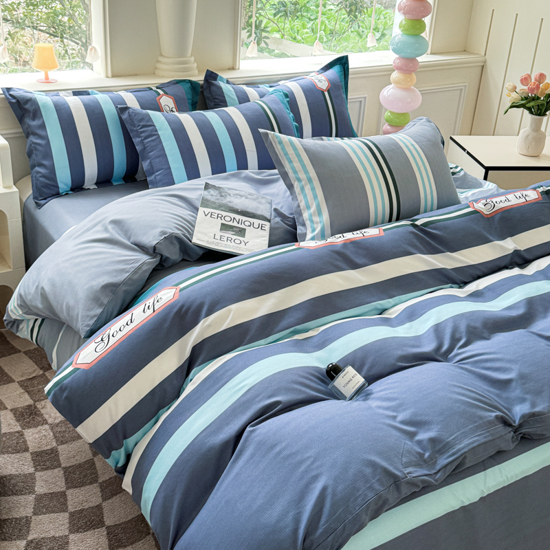 ผ้าคลุมเตียงลายสก๊อตสีฟ้าลายทางคละลายคำตอบ/น้ำซักผ้าฝ้ายวัสดุเหมาะสำหรับใส่เสื้อผ้านอน และอุปกรณ์เครื่องนอน