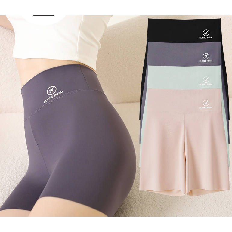 กางเกงเอวสูงขาสั้น FLYING FORM  เนื้อผ้านุ่ม ใส่สบาย กระชับพอดี ไม่รัดแน่น
