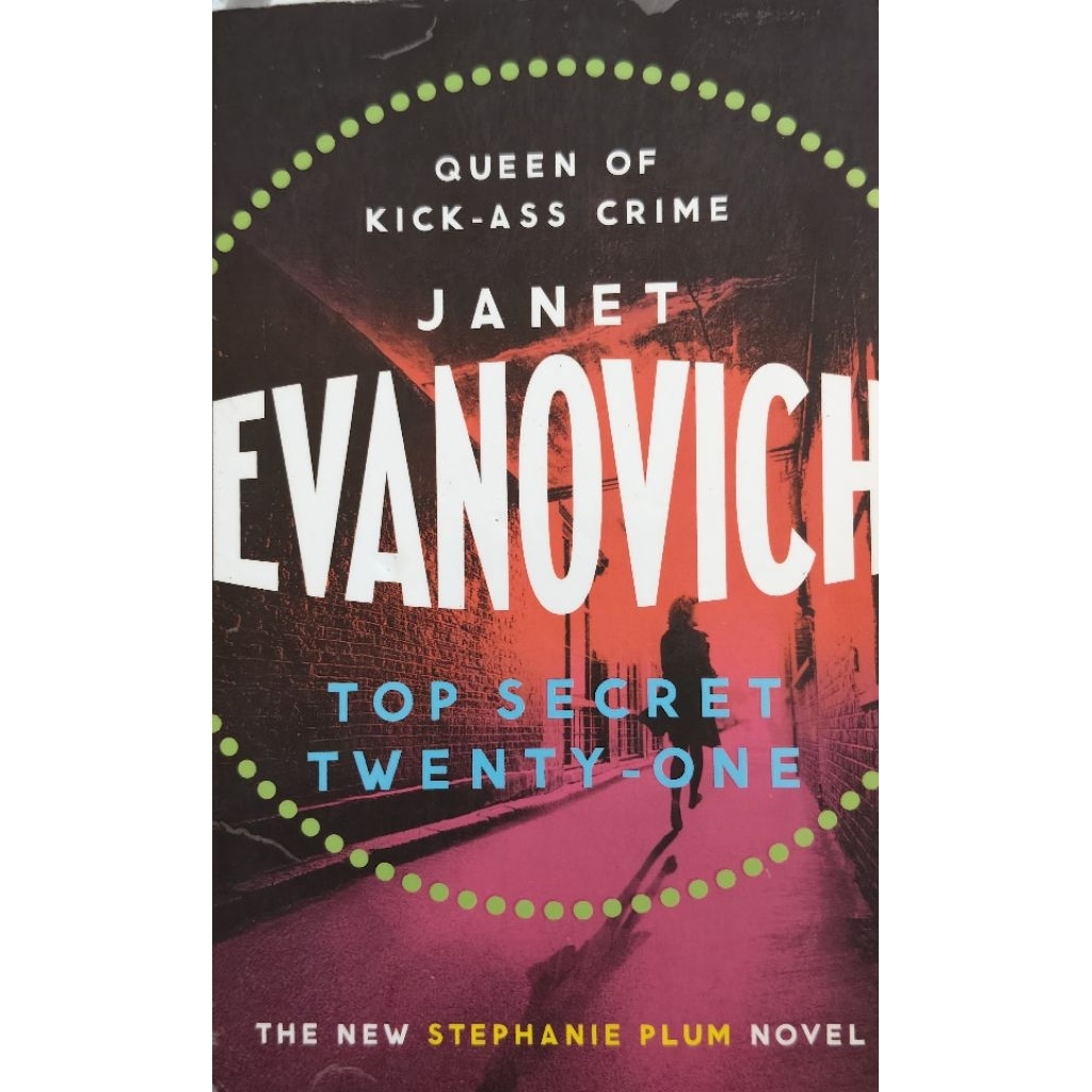 Top Secret Twenty One Janet Evanovich Queen of Kick Ass Crime หนังสือภาษาอังกฤษ