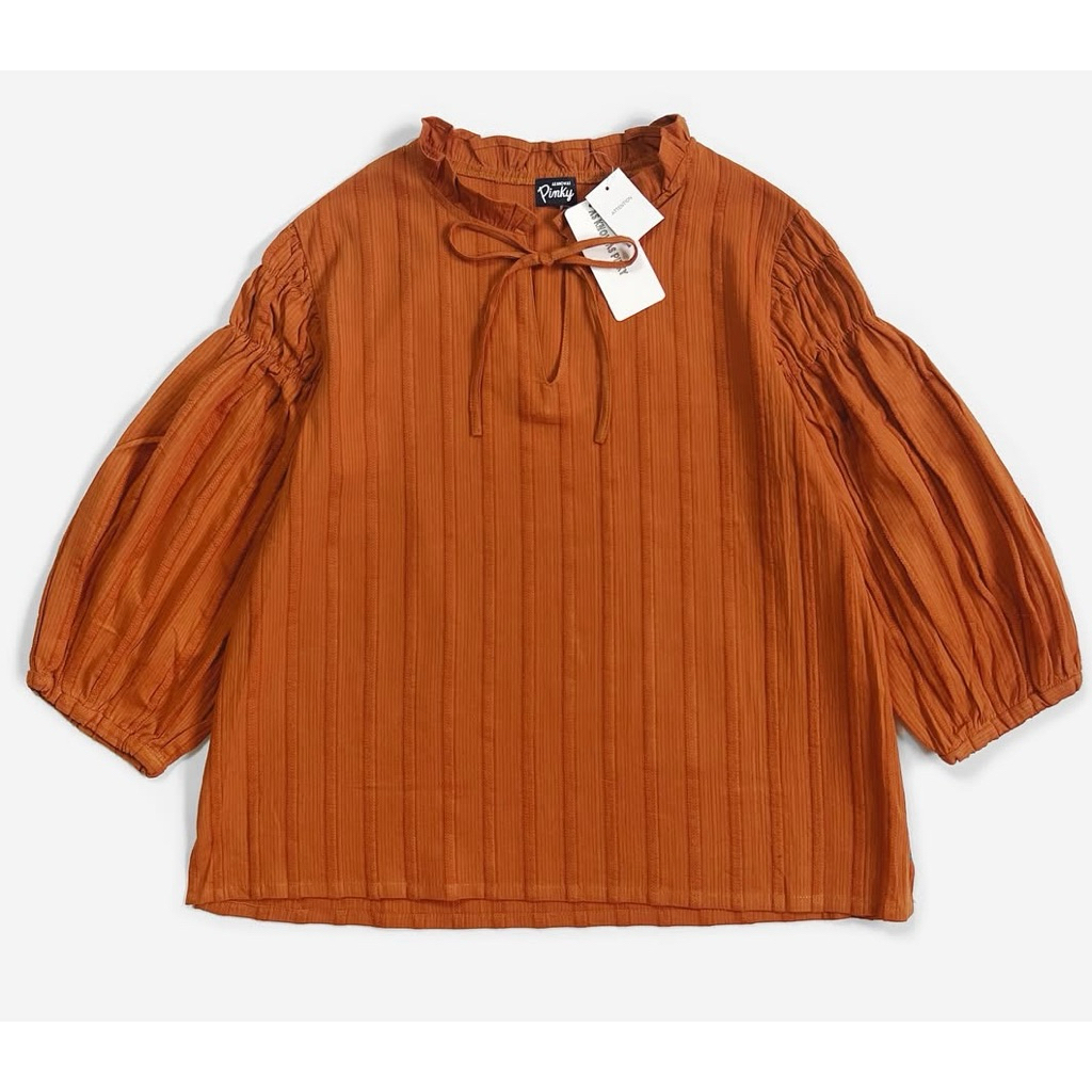 <มือหนึ่ง> As know as pinky เสื้อผ้าฝ้ายสีอิฐ