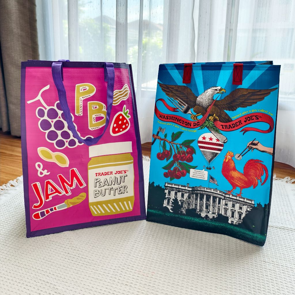 พร้อมส่ง 🛍️ ถุงช้อปปิ้งจาก Trader Joe's แท้ 100%