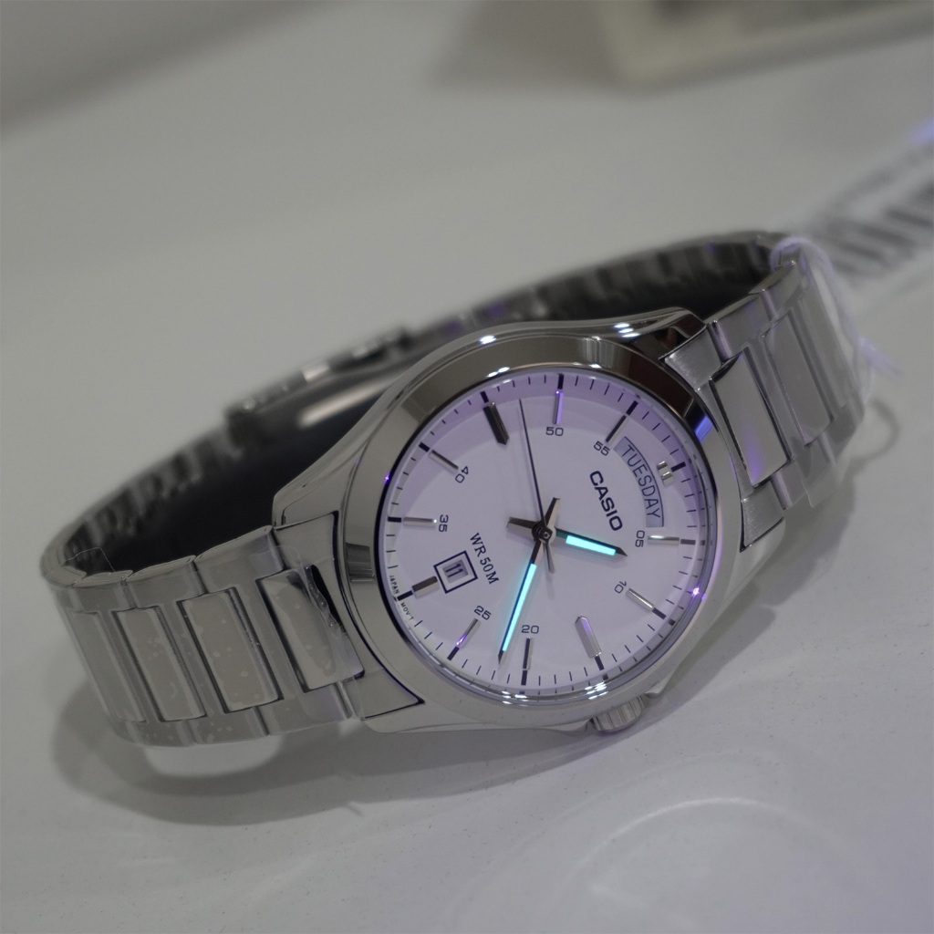Casio Standard นาฬิกาข้อมือผู้ชาย สายสแตนเลส รุ่น MTP-1370,MTP-1370D,MTP-1370D-1A1 - สีเงิน รูปที่ 5