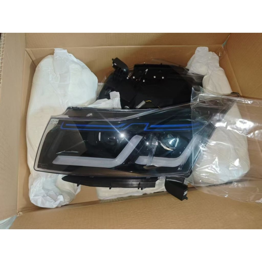 ไฟหน้า Chevrolet CRUZE  ไฟเลี้ยววิ่ง Full LED ไฟ ต่ำ/สูง Projector bi Led