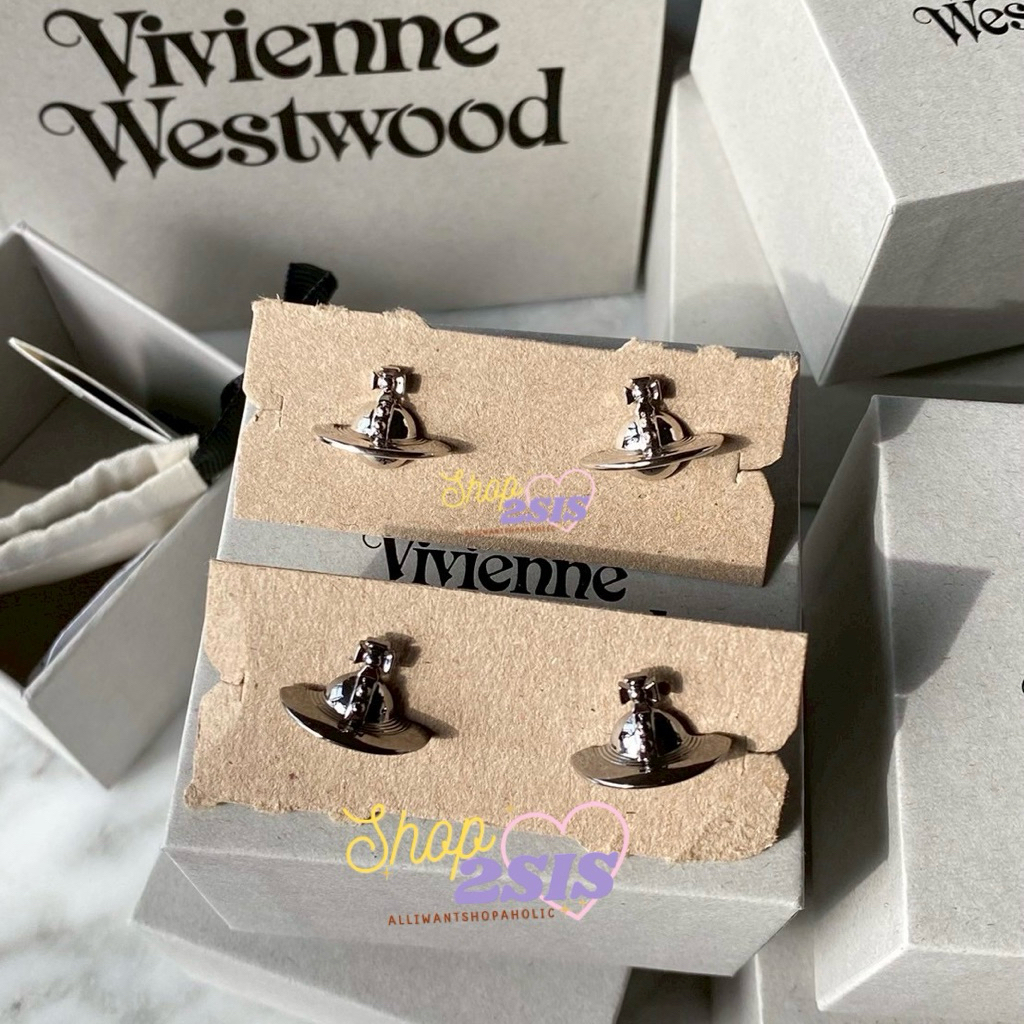 🔥พร้อมส่ง✨Vivienne Westwood Solid Orb Earrings ของแท้💯 ใบเสร็จครบ(ฟรีถุงกระดาษเฉพาะรุ่นนี้)