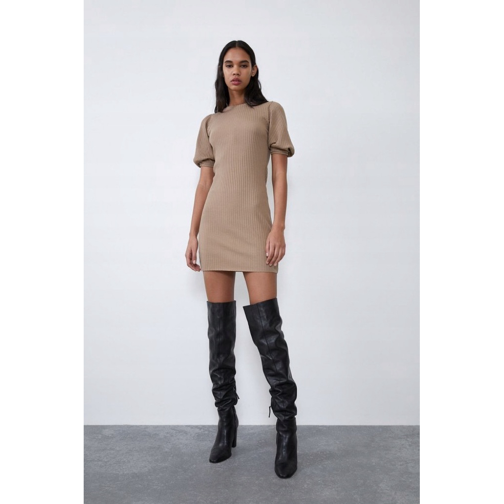 Used like new Zara 💯dress size L