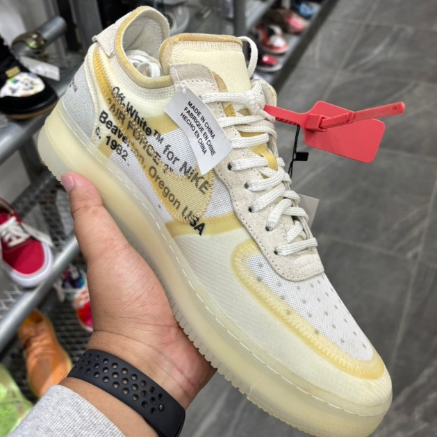 NIKE OFF WHITE ZOOM FLY THE TEN