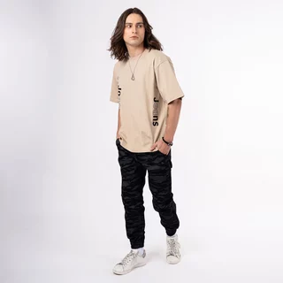 DAVIE JONES [BE FEARLESS] เสื้อยืดผู้ชาย Logo Oversized Fit T-Shirt สีดำ กรม ครีม ขาว LG0144