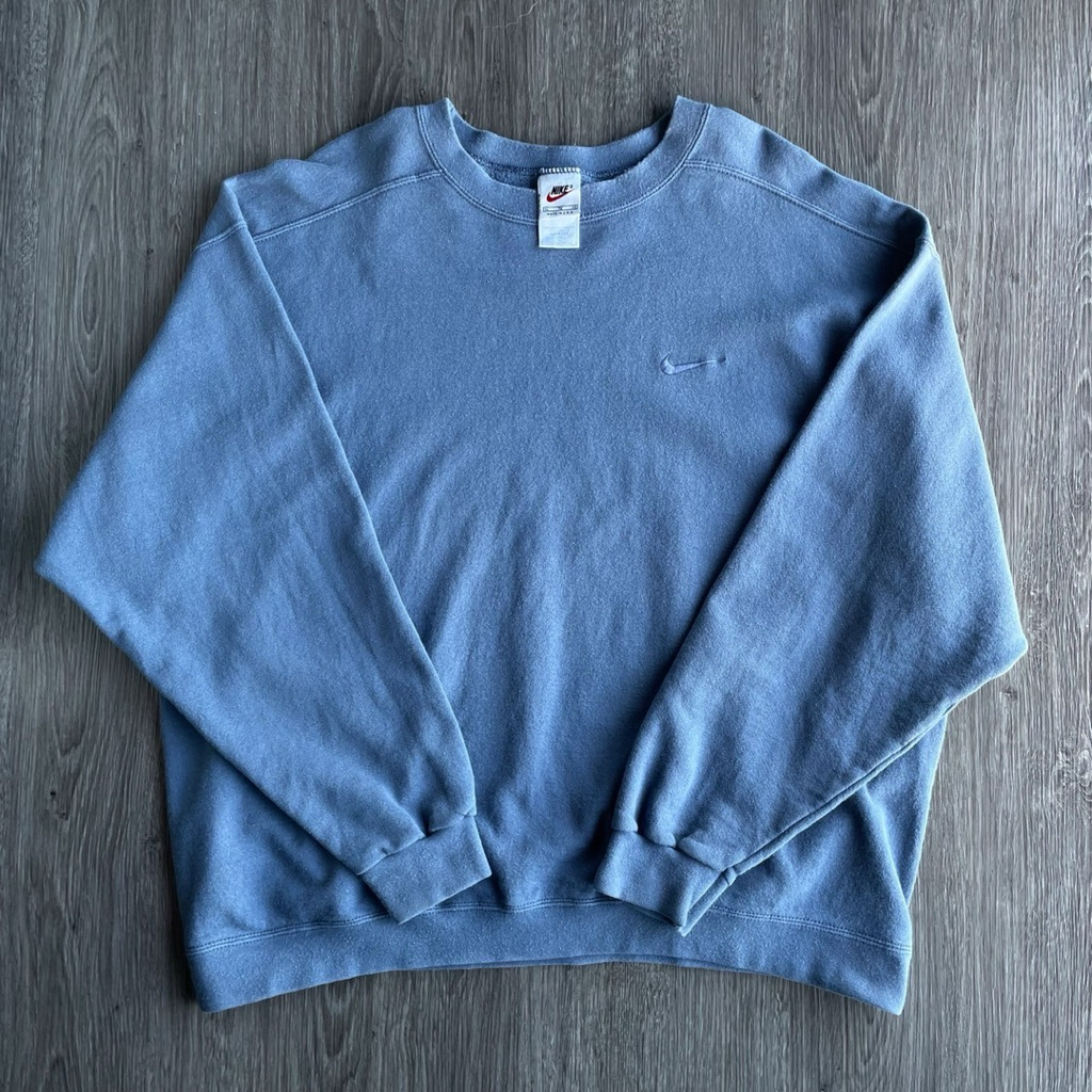 nike vintage sweater