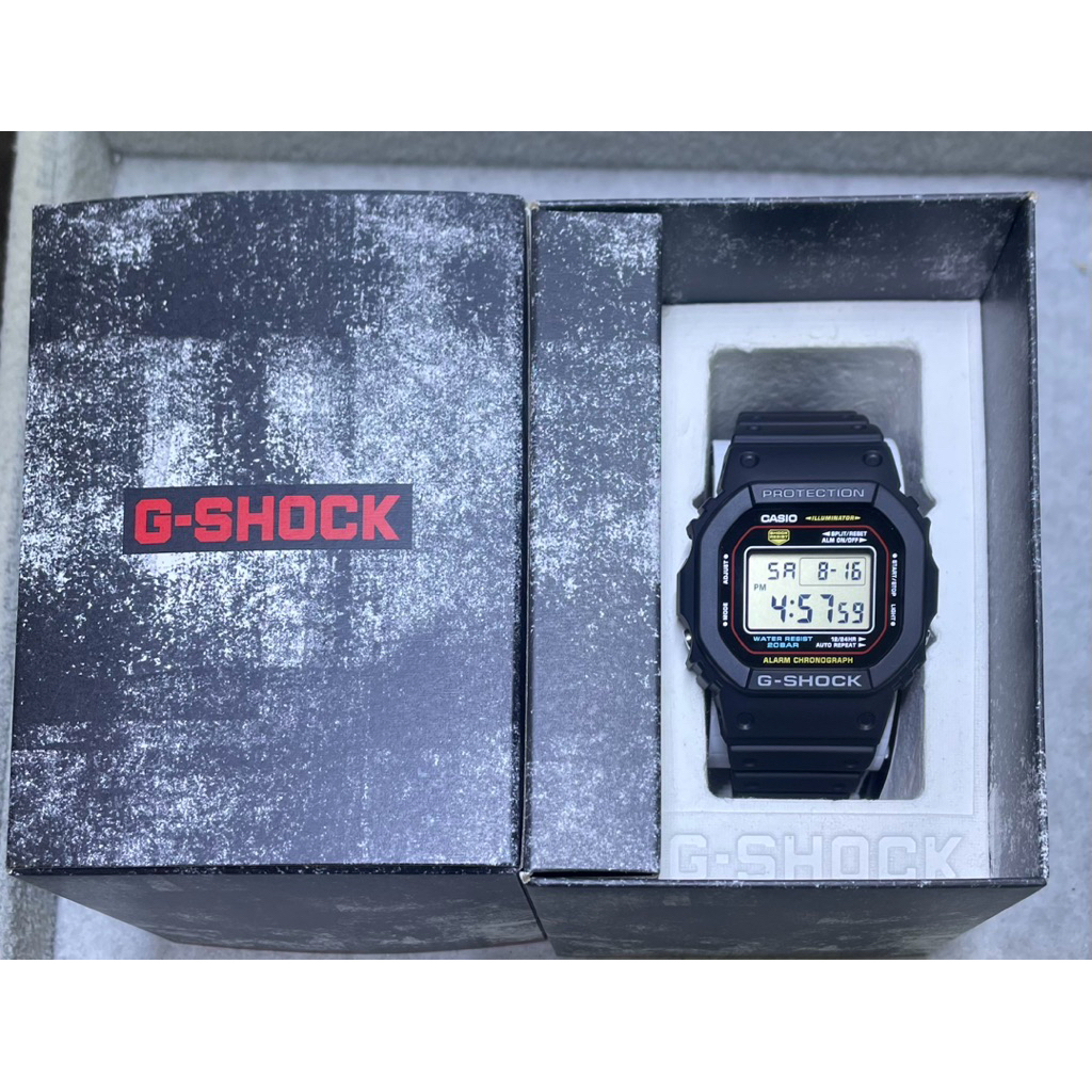 นาฬิกาข้อมือผู้ชาย Casio G Shock DW5600RL-1DR