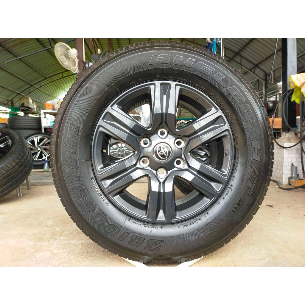 แม็กโตโยต้า ขอบ17 สีเดิม พร้อมยางบริสโตน  265 65 17 ปี23 ยางสวยทุกเส้นใส่ revo vigo fortuner