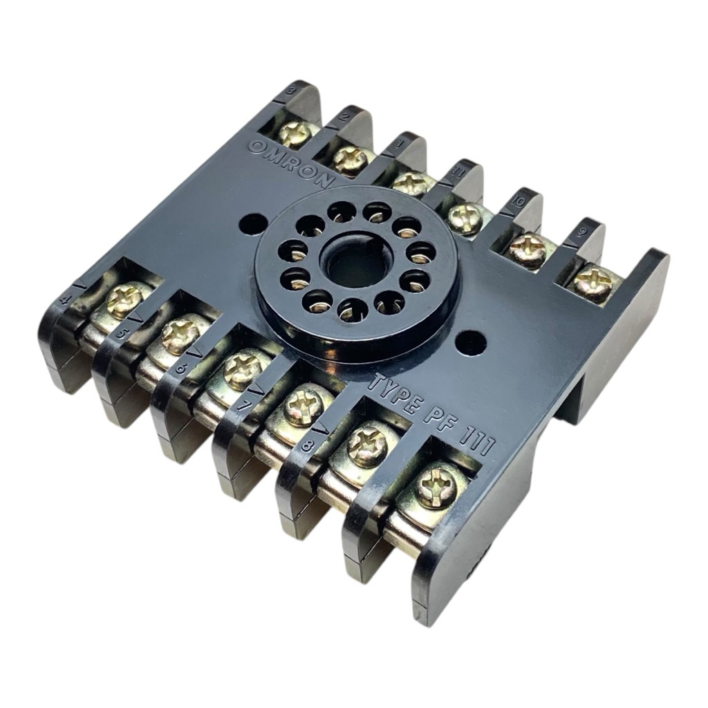 OMRON PF-111 Relay Socket 11-Pin (Low-Profile) NOS (สินค้าของใหม่เก่าเก็บ)