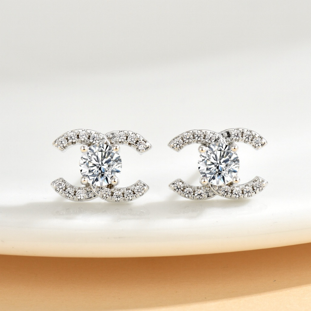 Relaya ต่างหูฝังเพชร moissanite ข้างละ 50ตังค์ - 1 กะรัต เงินแท้ 92.5% ชุบทองคำขาว18k