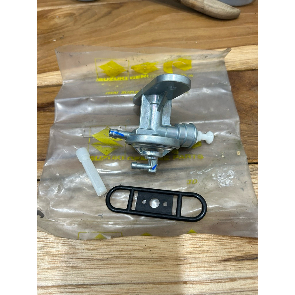 ก๊อกน้ำมัน RC80 RC100 งานทดแทนอะไหล่เดิม