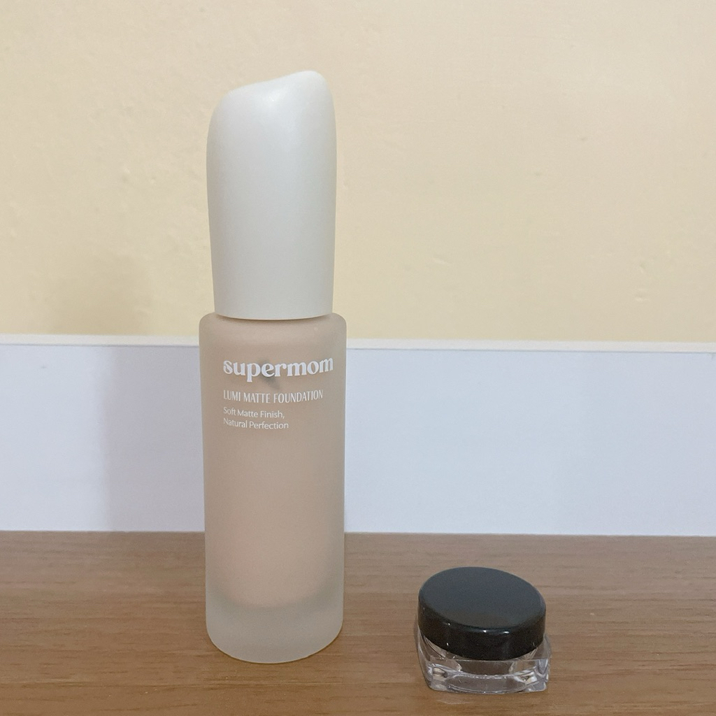 แบ่งขาย รองพื้น supermom สี 21N