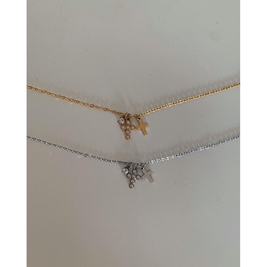 สร้อยกางเขน สร้อยสเตนเลส nickle free, waterproof, long lasting HER OBJECTIVE_HER CROSS ON CROSS PLAIN CHIAN NECKLACE