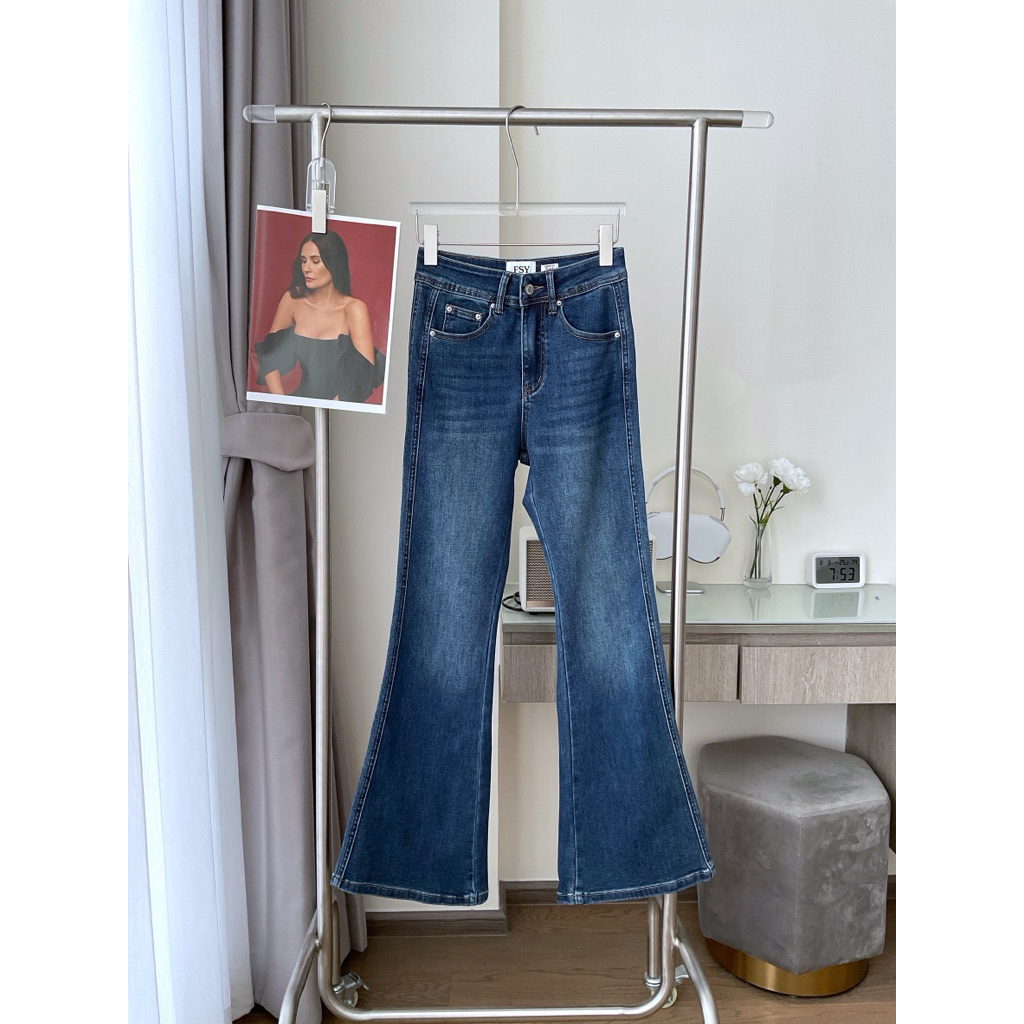 Side striped bootcut Jeans กางเกงยีนส์ขาม้าเล็ก TAG FSY 🇰🇷