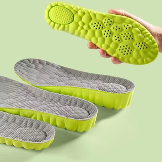 Kicks เทคนิคใหม่ พื้นรองเท้าเพิ่มสูง ที่มีคุณสมบัติลดสั่นสะเทือน ยับยั้งเหงื่อ ทนทานมาก ไม่ทำให้เท้าหนัก
