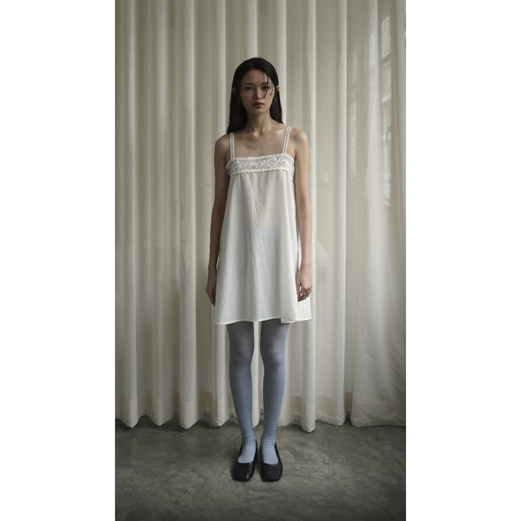 Weekend begins - Lolo Lace Top