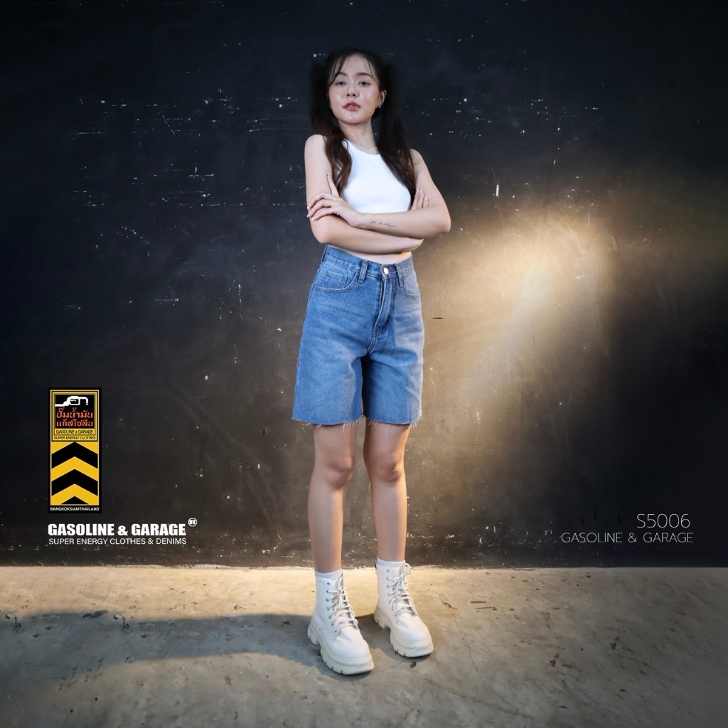 S5 006 กางเกงยีนส์ ขาสั้นผู้หญิงเอวสูง4ส่วน​ Lady Denim Shorts​ (Gasoline & Garage) ปั๊มน้ำมันแก๊สโซลีน (S5)