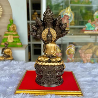 พระประจำวันเกิด หน้าตัก3นิ้ว แร่เหล็กน้ำพี้ แถมฟรีฐานรองพระ สีมันปูเพ้นท์