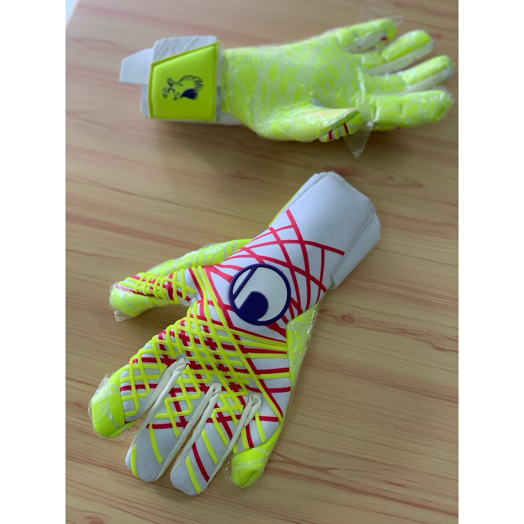 UHLSPORT PREDICTION ULTRAGRIP HN MAIGNAN #374