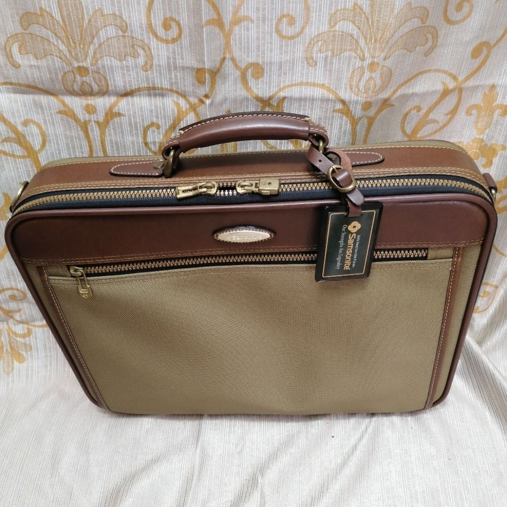SAMSONITE​ กระเป๋าเดินทางแบบถือ กระเป๋าถือมือสอง กระเป๋าสีน้ำตาล กระเป๋ามือสอง