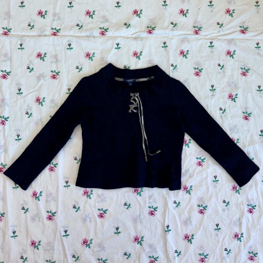 BURBERRY เสื้อแขนยาวไหมพรมมือสอง