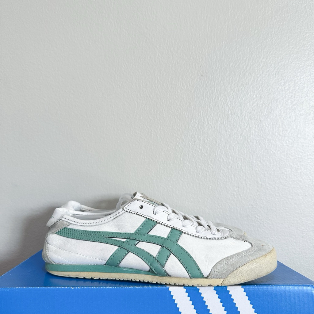 Onitsuka tiger 37/23 มือสอง