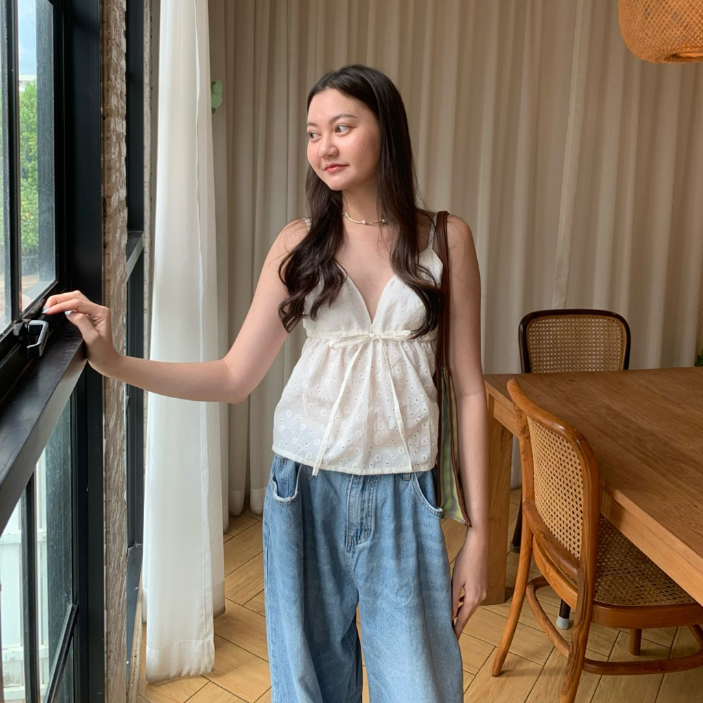 dotteri.ga - สายเดี่ยวแหวกอก รูดโบว์ ( ลายผ้าฉลุ )