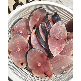 ปลาอินทรีสด หั่นแว่น+แล่เนื้อ  150.-/ 300 กรัม ส่งด่วนรถห้อง…