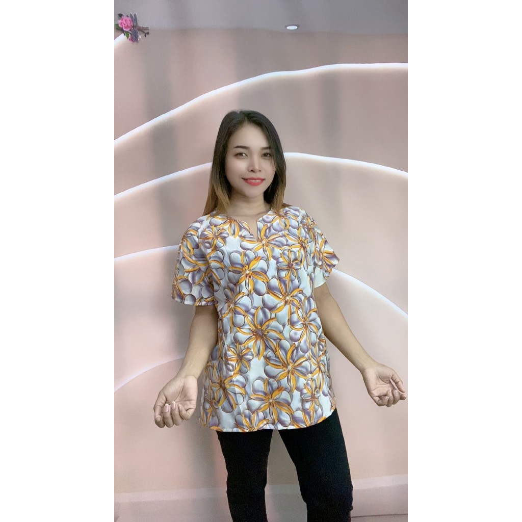 เสื้อสาวอวบ รอบอก46-52นิ้ว ผ้าใส่สบายๆ ไม่หนา ลายดอกไม้สวยๆ รุ่น74