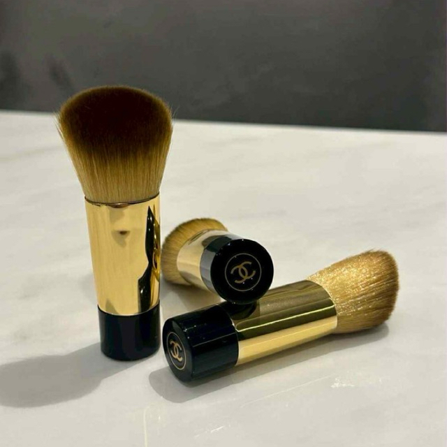 CHANEL BRUSH แปรงแต่งหน้า Chanel ของเเท้100%