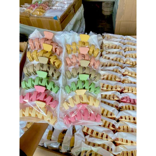 🌷ยกโหล 🌷 หนีบผมสีพาทเทลหนาอย่างดี 12 ชิ้น คละสี