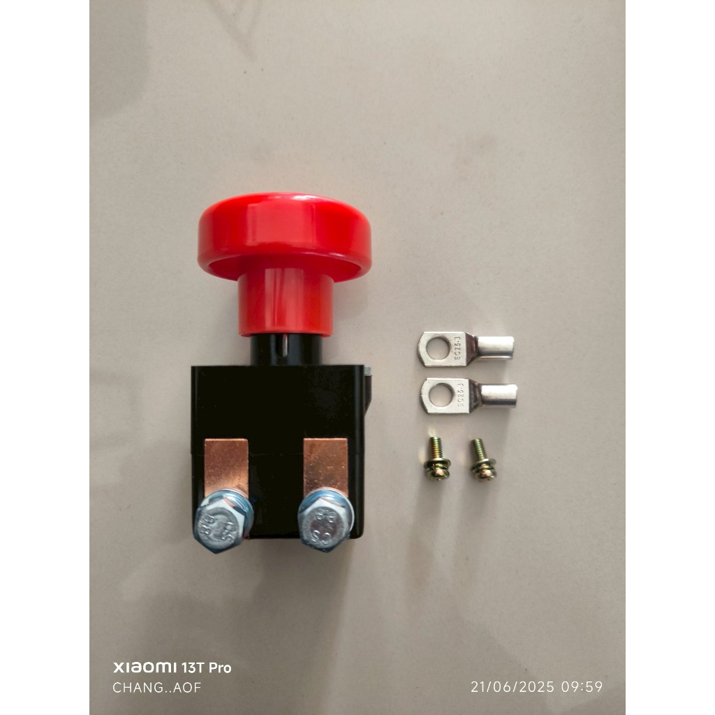 สวิทช์ EMERGENCY Switch BOX (สวิตซ์ ฉุกเฉิน ) ป้องกันการรั่วไหล DC Power-Off Power Switch125A Profes