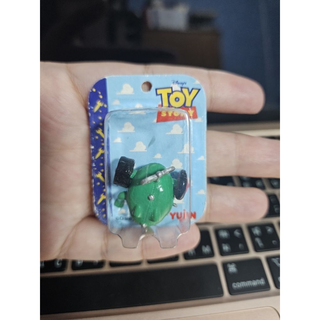 Toy story yujin กบ ไม่มีใบปิด