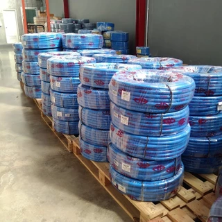 BPสายยางสีฟ้าเด้ง 5 หุน (5/8") PVC เกรด A แท้ 100 % ยกม้วน 100 เมตร