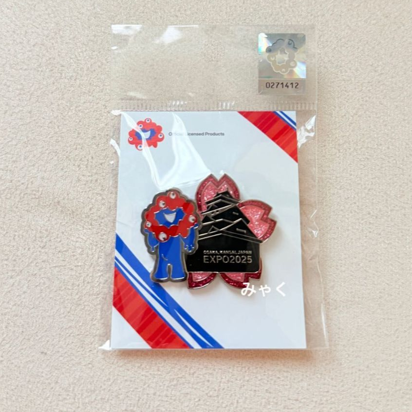 (ส่งตรงจากญี่ปุ่น) EXPO2025 Osaka Expo Myakumyaku Pin Badge Osaka Castle & Cherry Blossoms