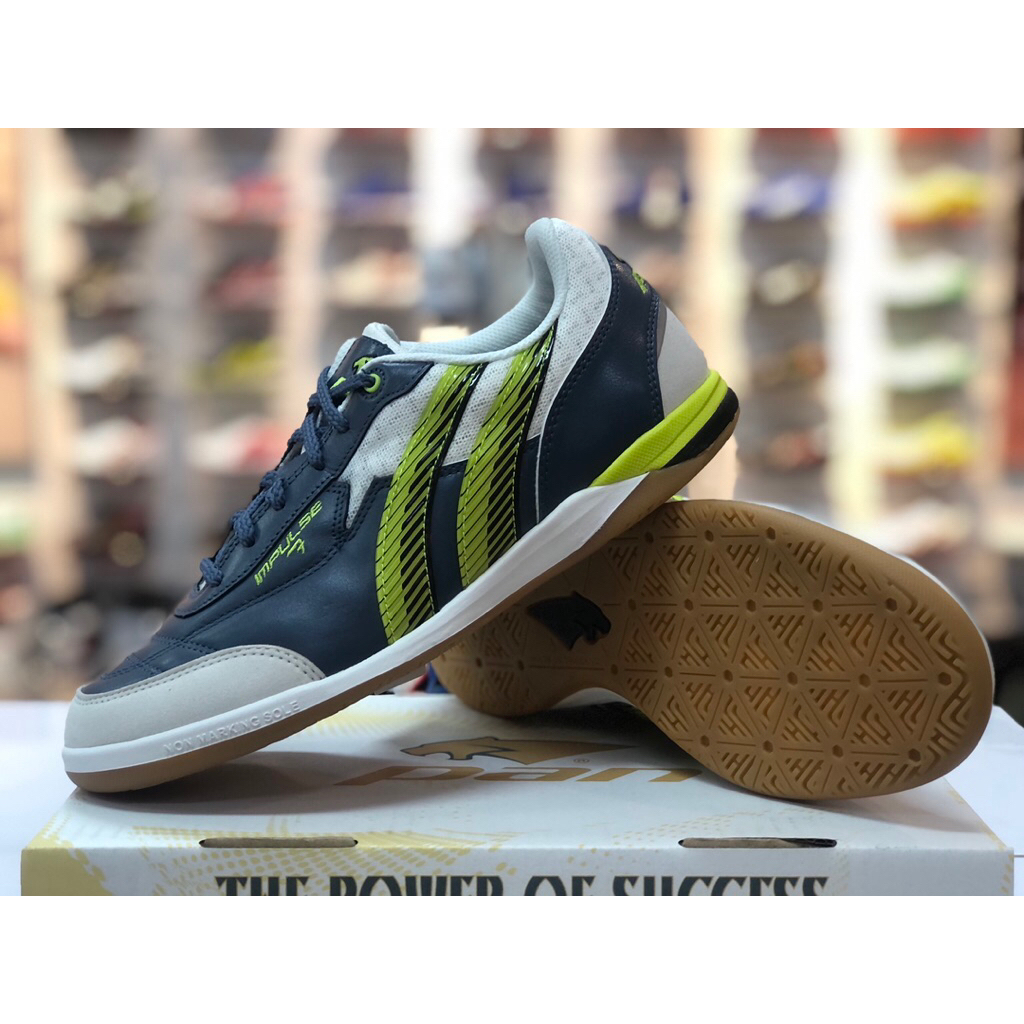 รองเท้าฟุตซอล Pan impulse 7 รองท๊อป หนังวัว
