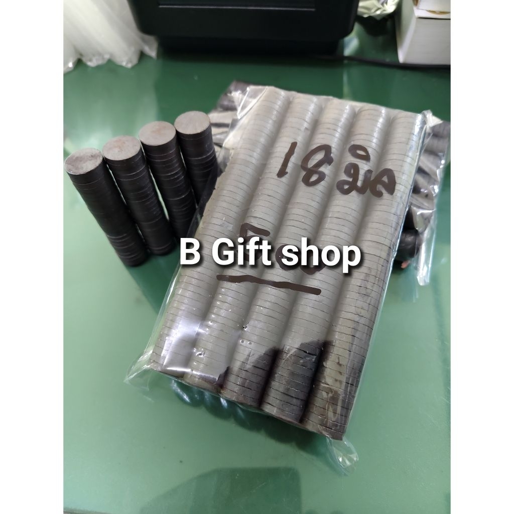 แม่เหล็ก 18มิล หนา3มิล 1ห่อมี100ชิ้น