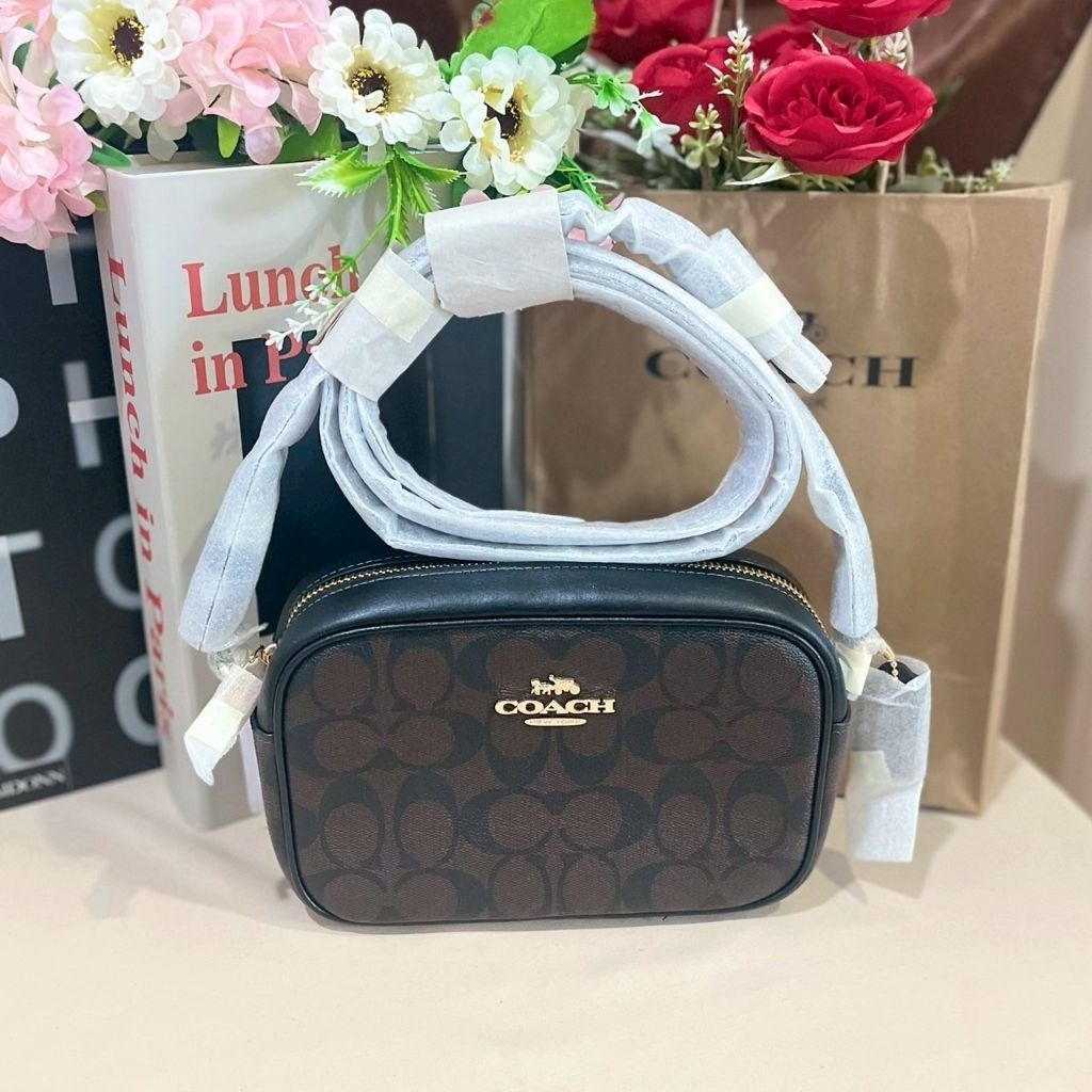 MINI JAMIE CAMERA BAG IN SIGNATURE CANVASส CQ874