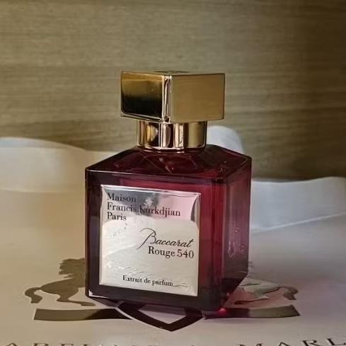 MFK Bacarat rouge 540 extrait 70ml. ลด50%