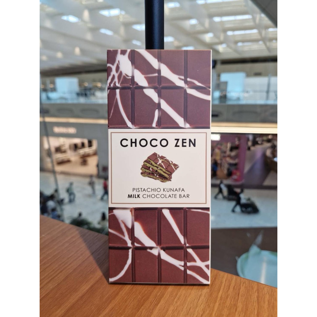 pistachio kunafa milk chocolate bar