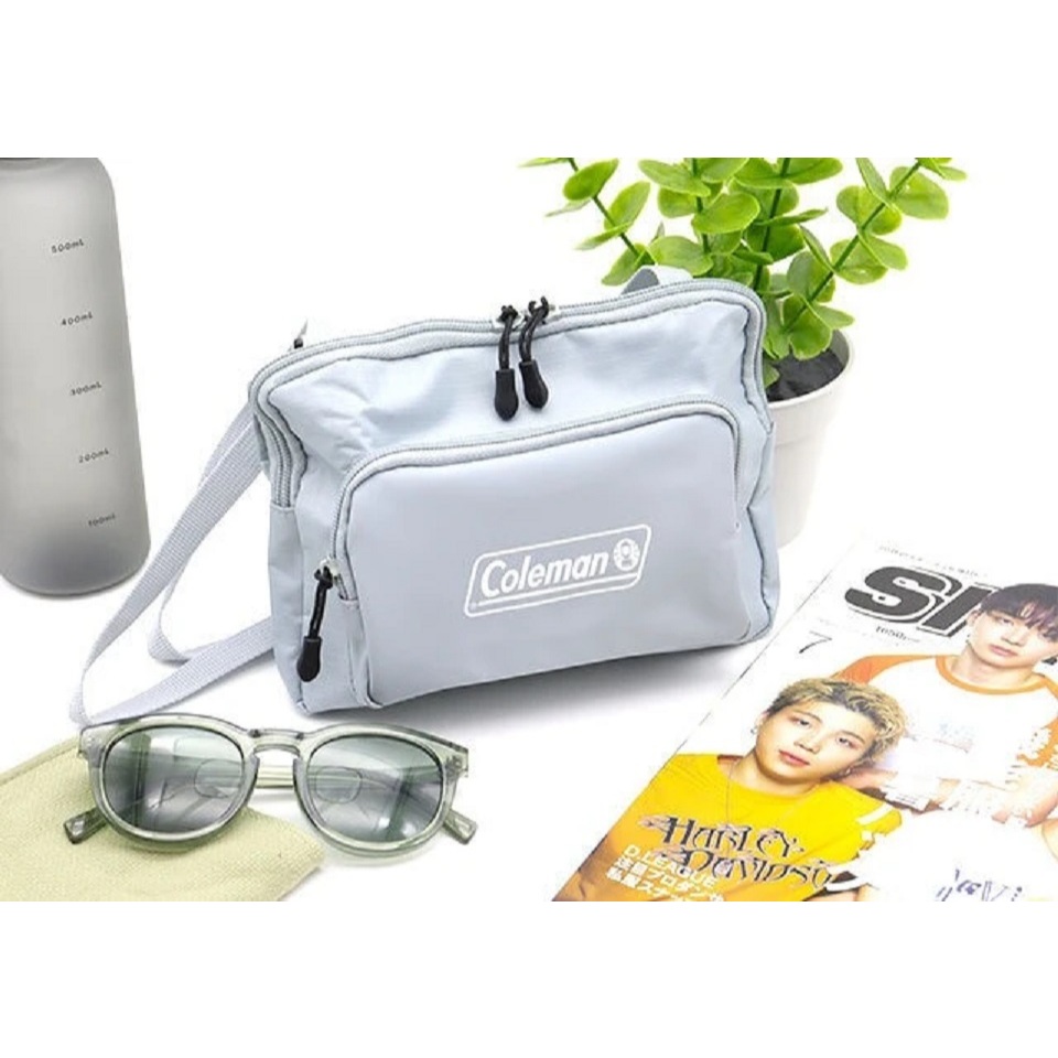 coleman X smartmag กระเป๋าสะพายข้าง สีเทาอ่อน