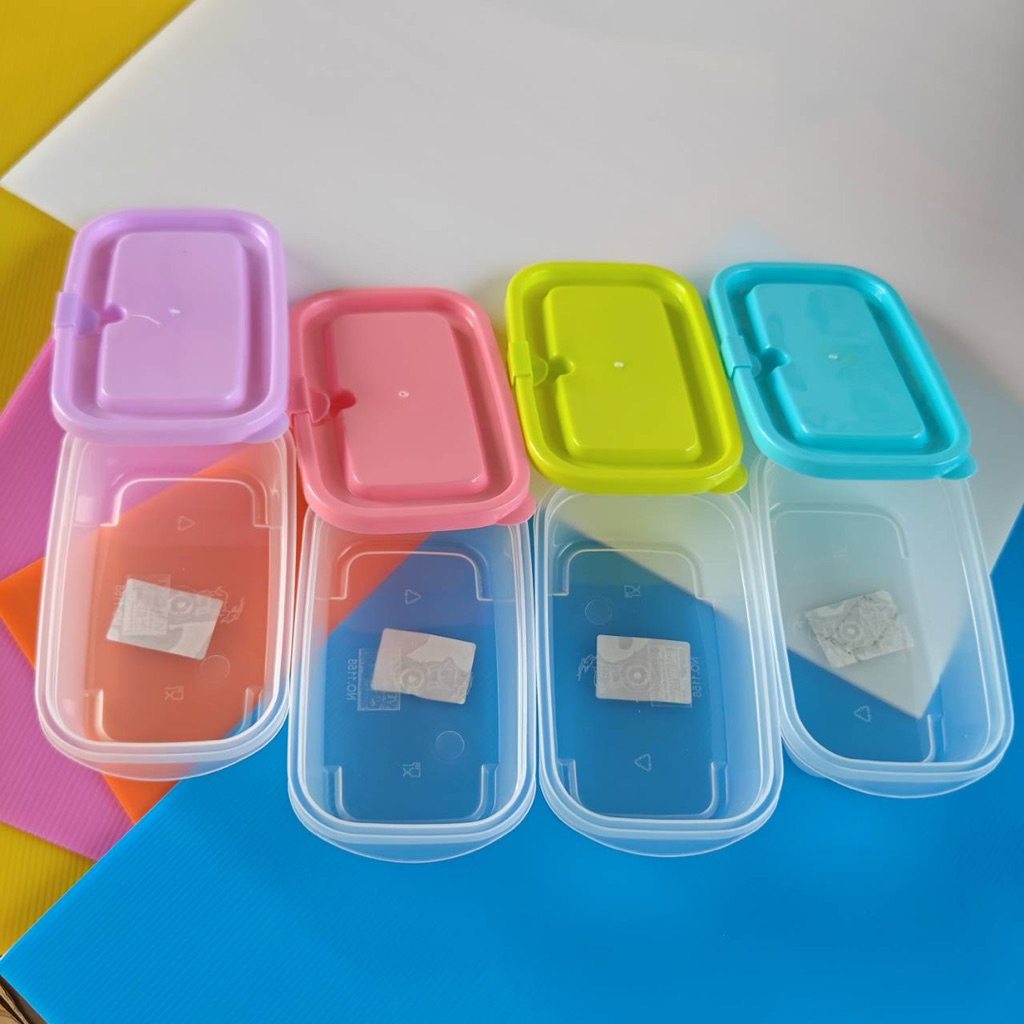 (ยกโหล 12 ใบ) No.1300 กล่องบรรจุอาหาร ทับเปอร์แวร์ กล่องใส่อาหาร ทำจากพลาสติก 20x12 ซม ได้ทั้งหมด 12 ใบ