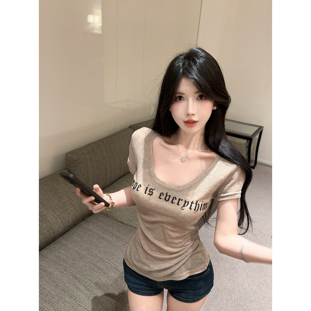 เสื้อยืดคอกลม เสื้อครอปพิมพ์ลาย นุ่มสบาย ผ้ายืดได้ ระบายอากาศดี รัดรูป #2327 รูปที่ 4