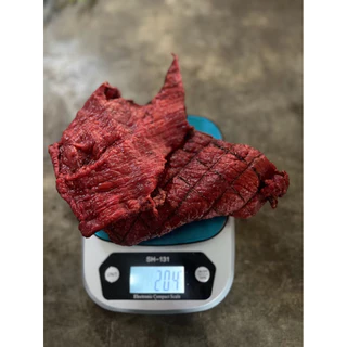 จิ้นแดง จิ้นเกลือ หมูแดดเดียวรมควันสูตรโบราณเชียงใหม่ขนาด500กรัม