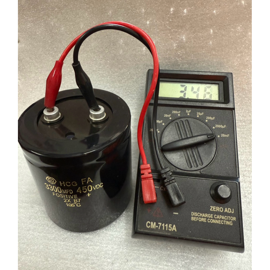 (แพ็ค1ชิ้น) C 3300UF 450V C3300UF 450VDC แบบขันสกรู คาปาซิเตอร์เกรดอย่างดี 75x85mm บวก-ลบ20% 3300UF4