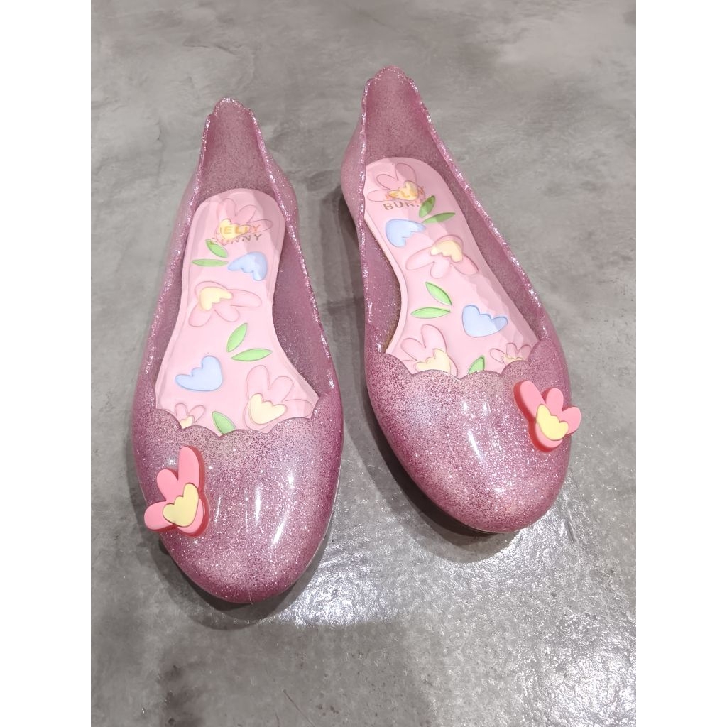 รองเท้าหุ้มส้นเด็ก สีชมพู ยี่ห้อ Jelly Bunny ไซส์ USA13/14 (มือสอง)