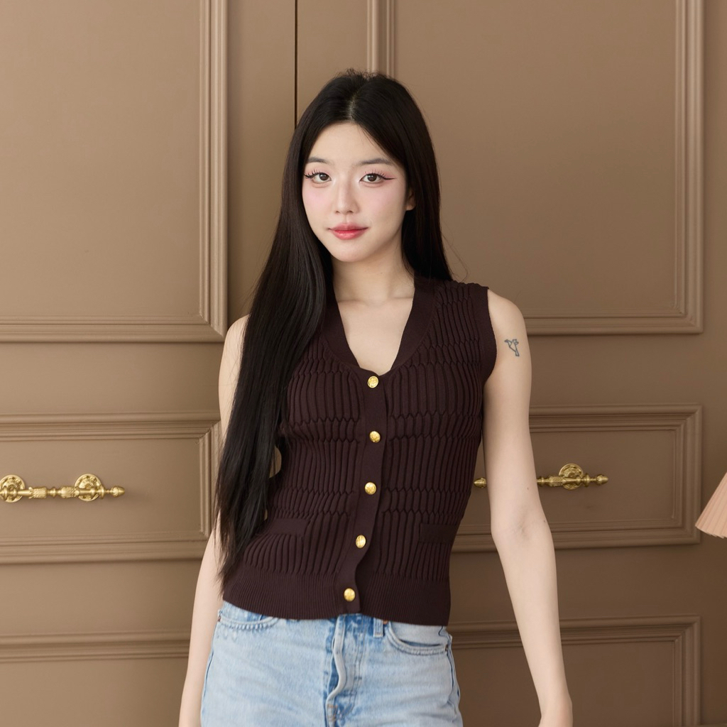 Myrna Old Money Knit เสื้อแขนกุด เสื้อกั๊ก เสื้อผู้หญิง